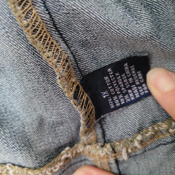 Blue Identity Gold Floral Metallic Open Front Blue Denim Jacket Size Women's 1X - Picture 11 of 11